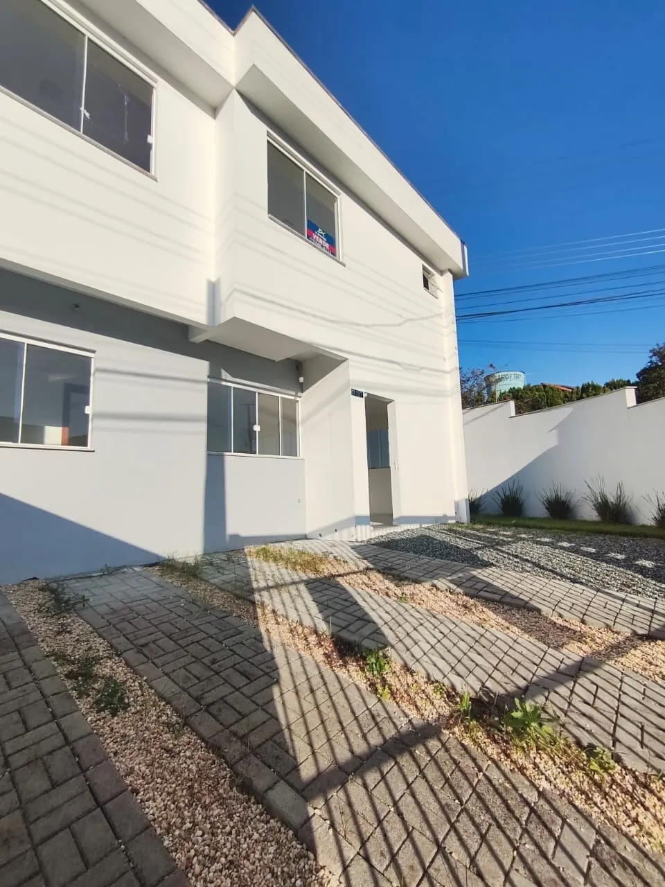 Sobrado com 3 Quartos em Localização Privilegiada de Blumenau! - foto 1