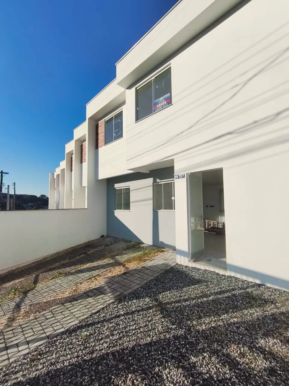 Sobrado com 3 Quartos em Localização Privilegiada de Blumenau! — foto 2