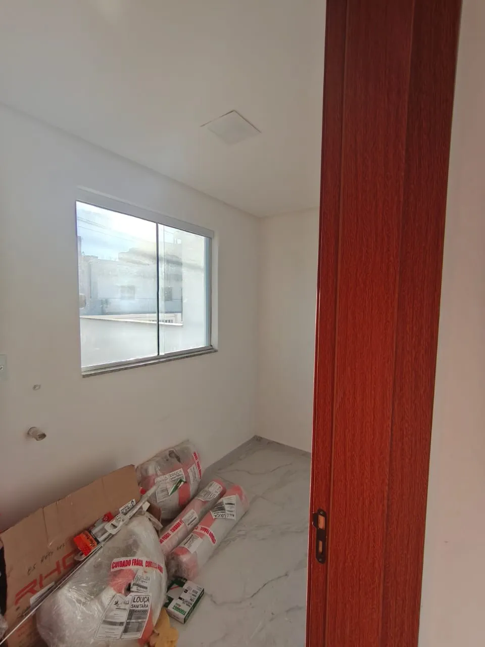 Sobrado com 3 Quartos em Localização Privilegiada de Blumenau! — foto 5
