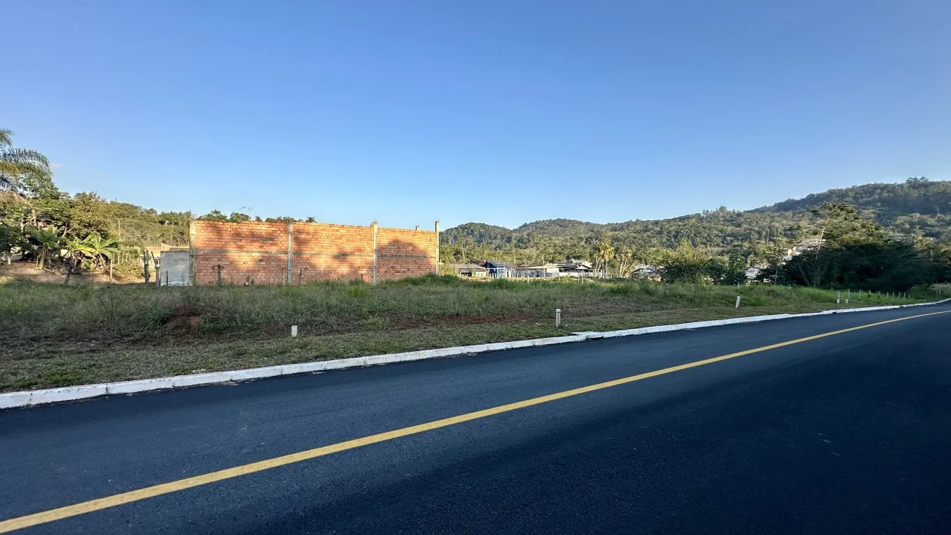 Adquira o seu terreno com entrada acessível e parcelamento direto com a loteadora em até 60 vezes. Encano/Indaial. — foto 5