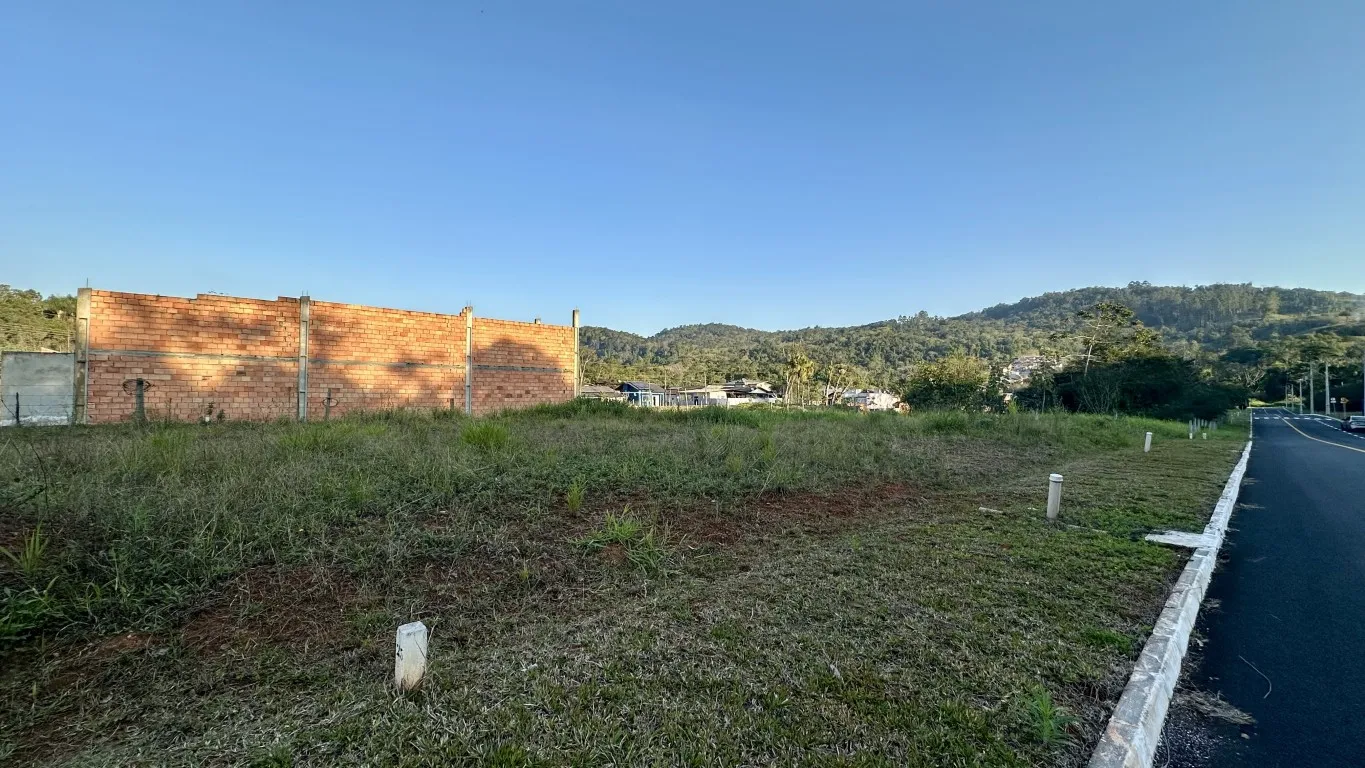 Adquira o seu terreno com entrada acessível e parcelamento direto com a loteadora em até 60 vezes. Encano/Indaial. — foto 6