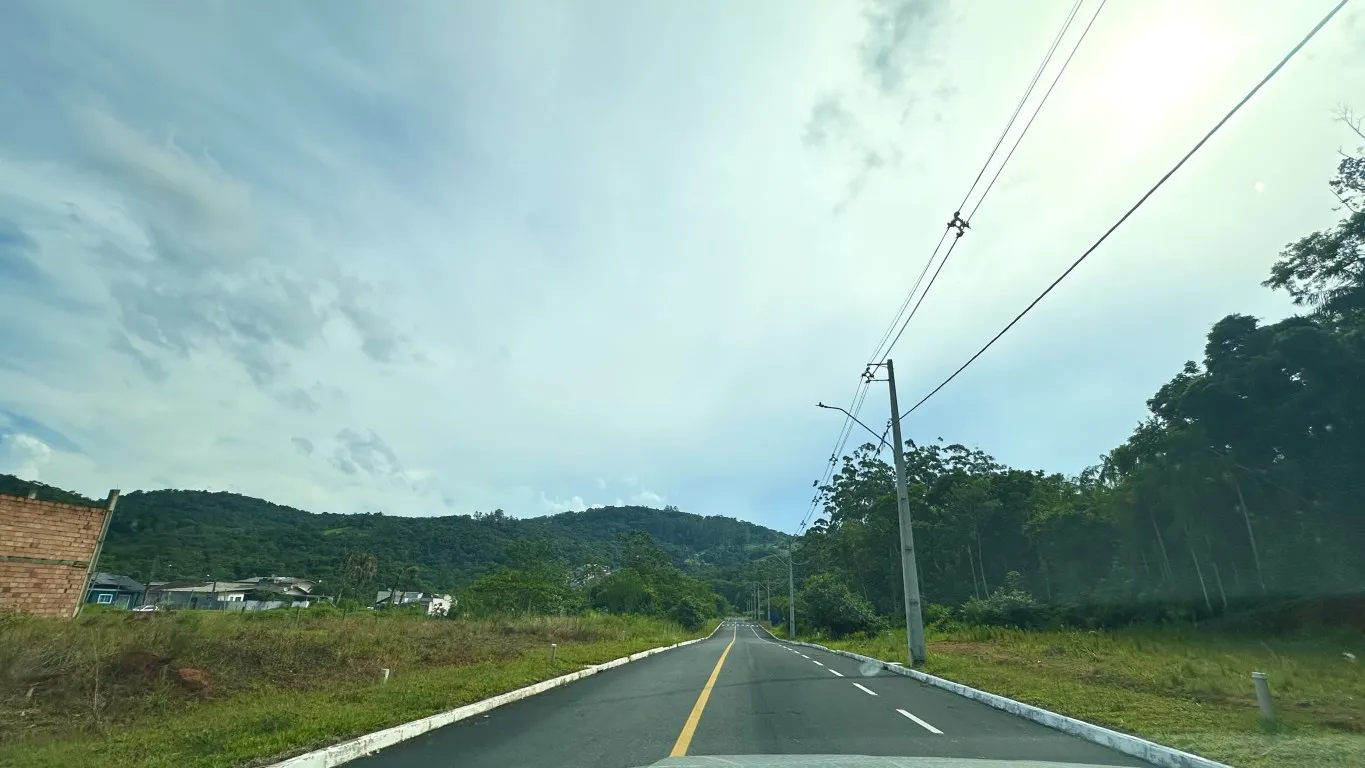 Adquira o seu terreno com entrada acessível e parcelamento direto com a loteadora em até 60 vezes. Encano/Indaial. — foto 3