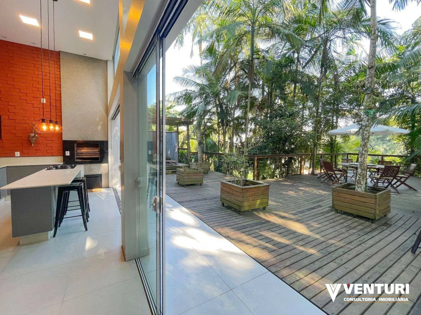 Casa com 3 dormitórios à venda, 220 m por R$ 990.000,00 - Fortaleza - Blumenau/SC — foto 3