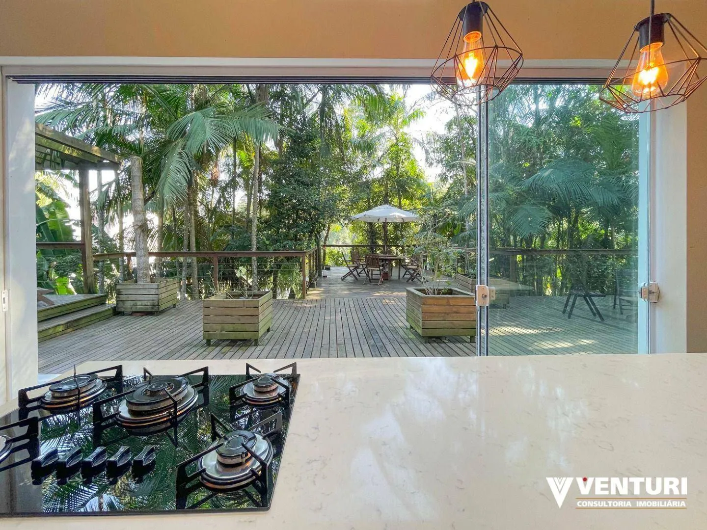 Casa com 3 dormitórios à venda, 220 m por R$ 990.000,00 - Fortaleza - Blumenau/SC - foto 1