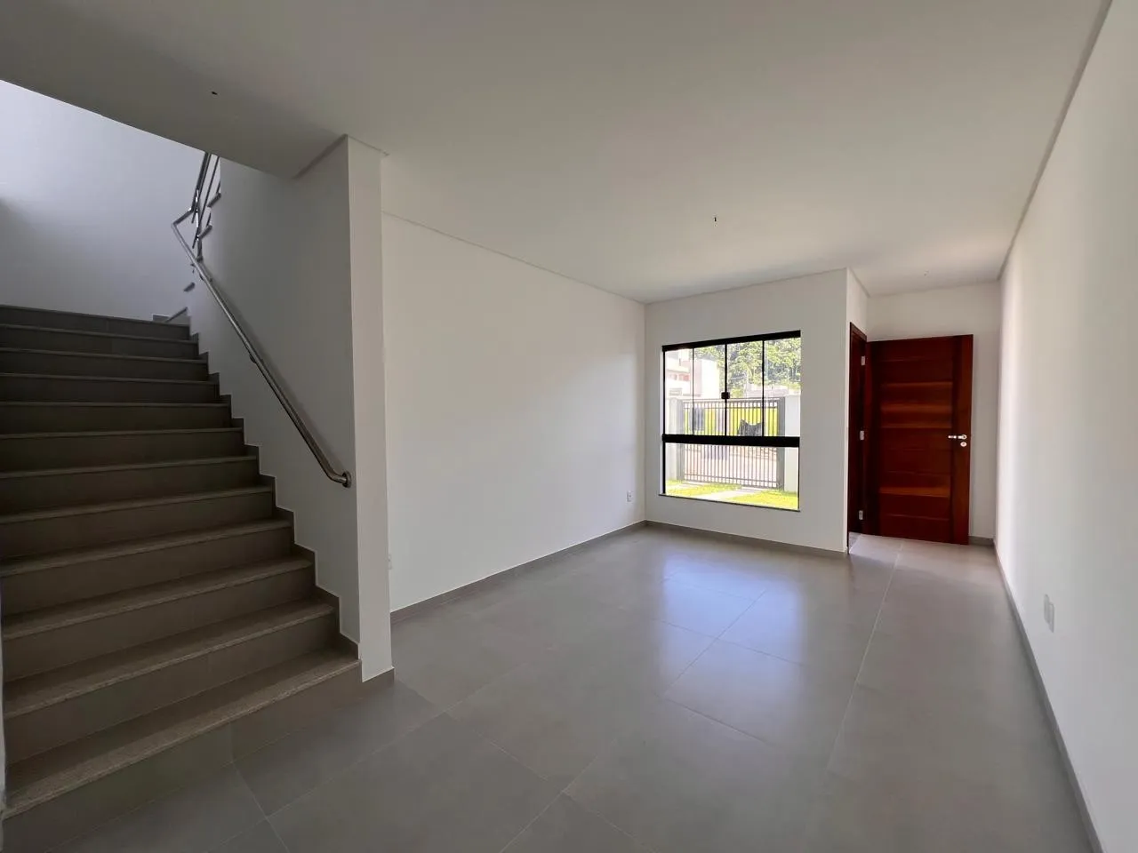 Sobrado Alto Padrão - Lot. Av. das Torres (Gaspar Mirim) — foto 3