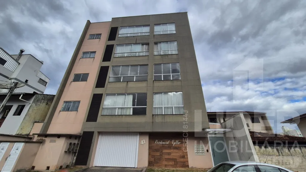 Apartamento Mobiliado com 02 suítes e 01 dormitório no Bairro das Nações - foto 1