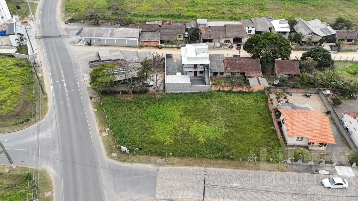 Terreno de esquina com 958,08m a venda no Loteamento Palmeira Indaiá I - Warnow — foto 2