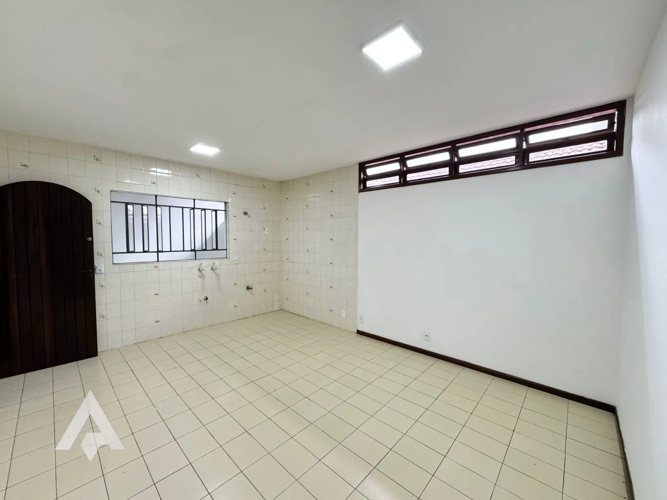 Casa com 4 dormitórios à venda no bairro Itoupava Norte!! — foto 4