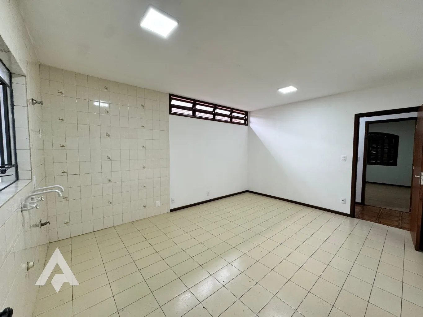 Casa com 4 dormitórios à venda no bairro Itoupava Norte!! — foto 5