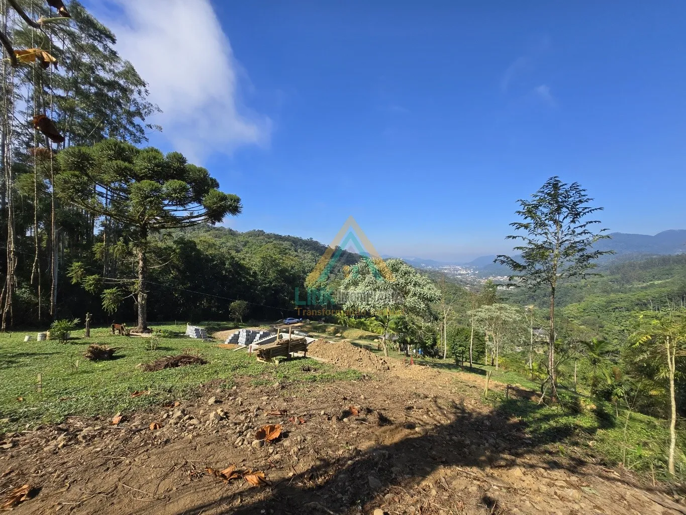 Sítio com visão do Centro de Pomerode, com terreno com 94.274,10m. — foto 6