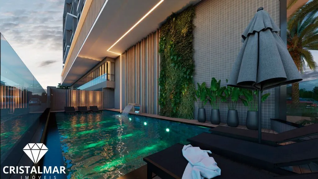 EM CONSTRUÇÃO - PRÓXIMO AO MAR NA PRAIA DE BOMBAS — foto 3