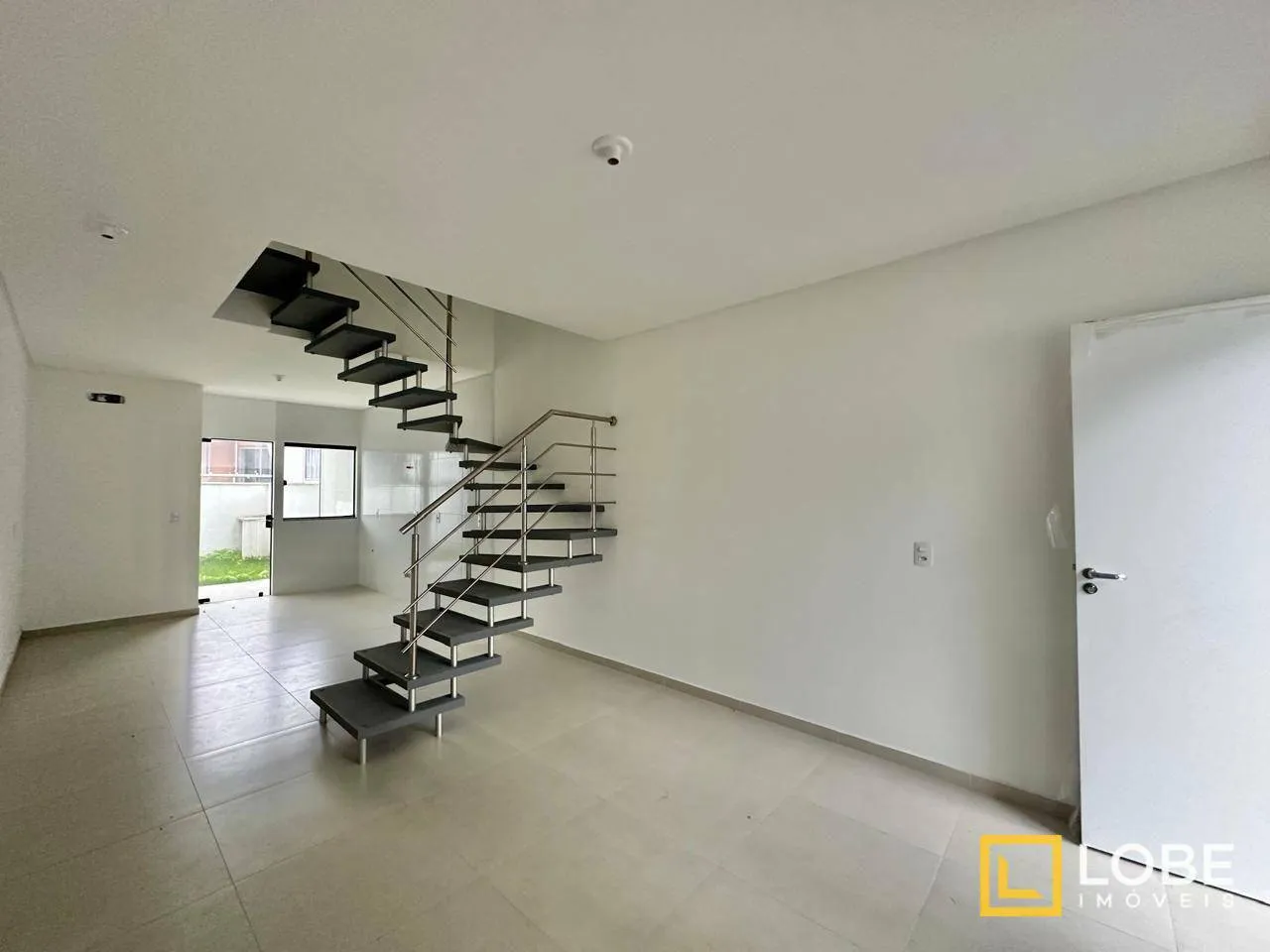 Sobrado com 2 suítes à venda, 74 m por R$ 480.000 - Água Verde - Blumenau/SC — foto 3