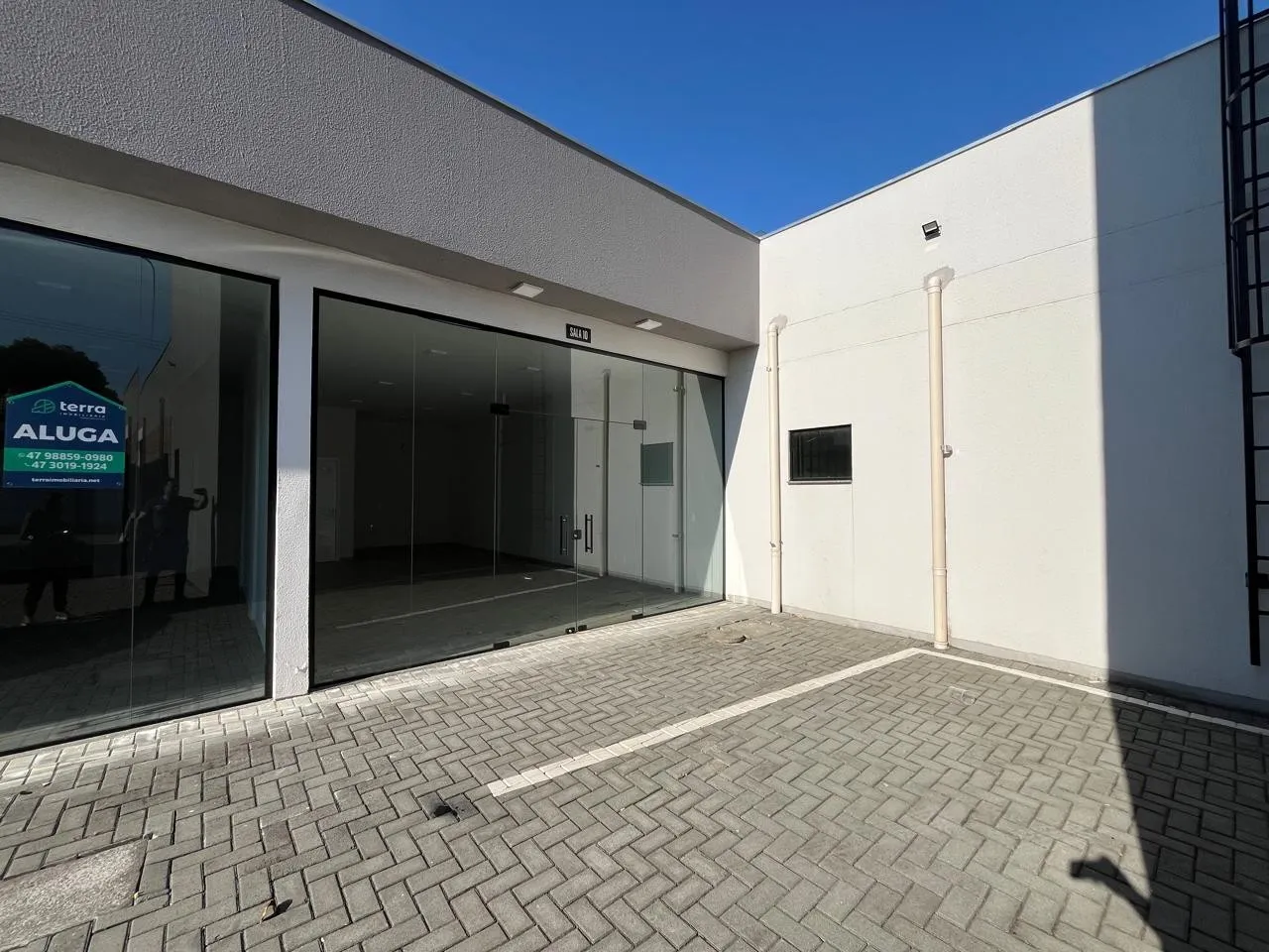 Sala comercial Bairro Carijós - Fácil acesso a BR-470 - 2Km do Centro de Indaial - foto 1
