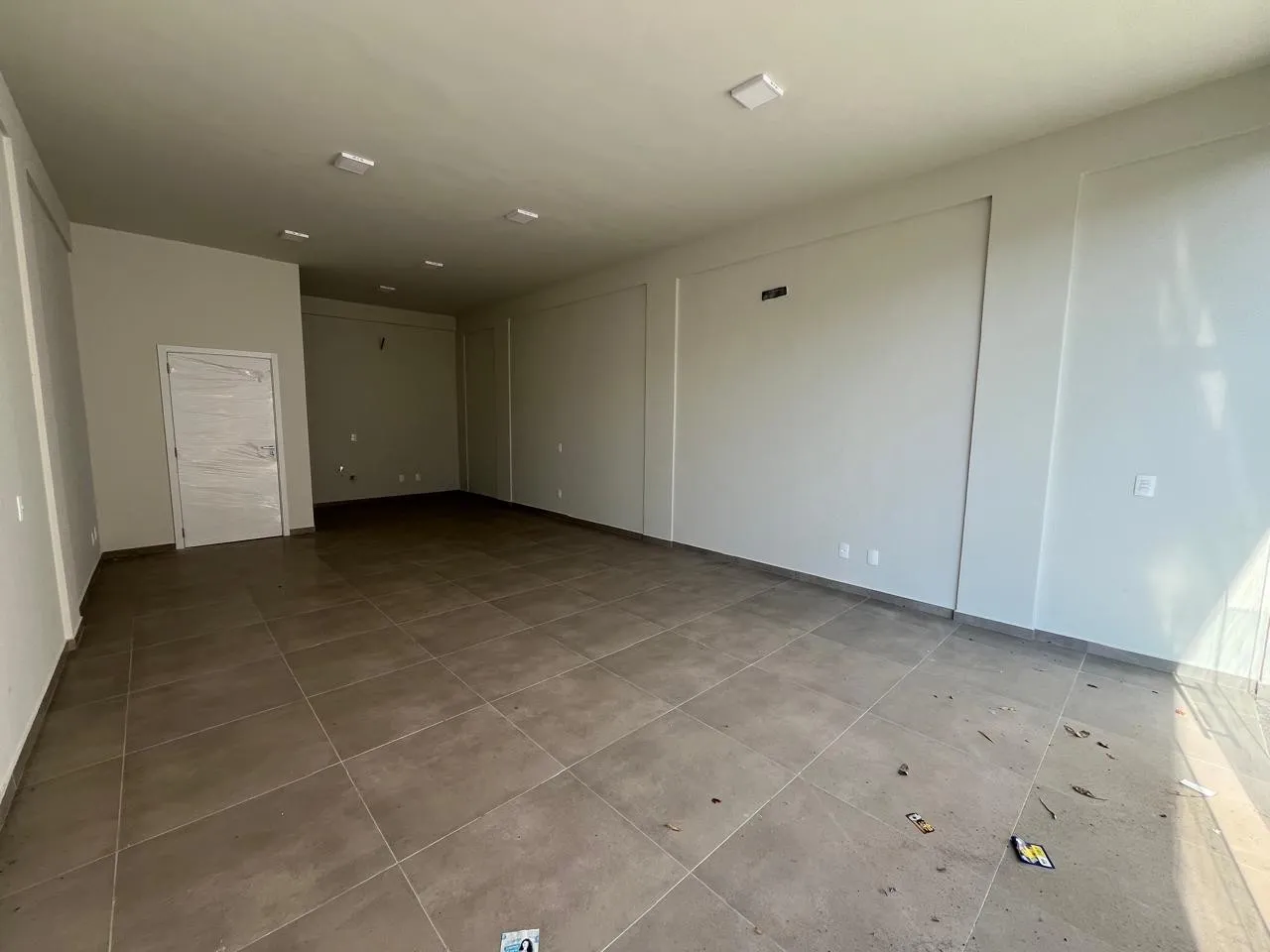 Sala comercial Bairro Carijós - Fácil acesso a BR-470 - 2Km do Centro de Indaial — foto 6
