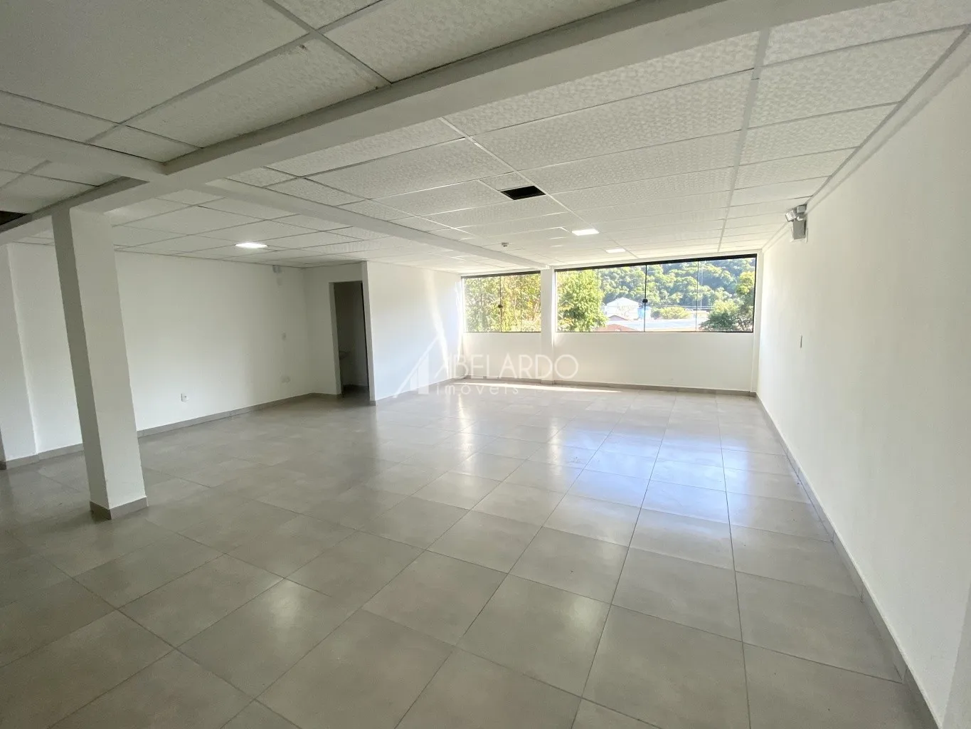 SALA COMERCIAL - GARCIA AMPLA — foto 2