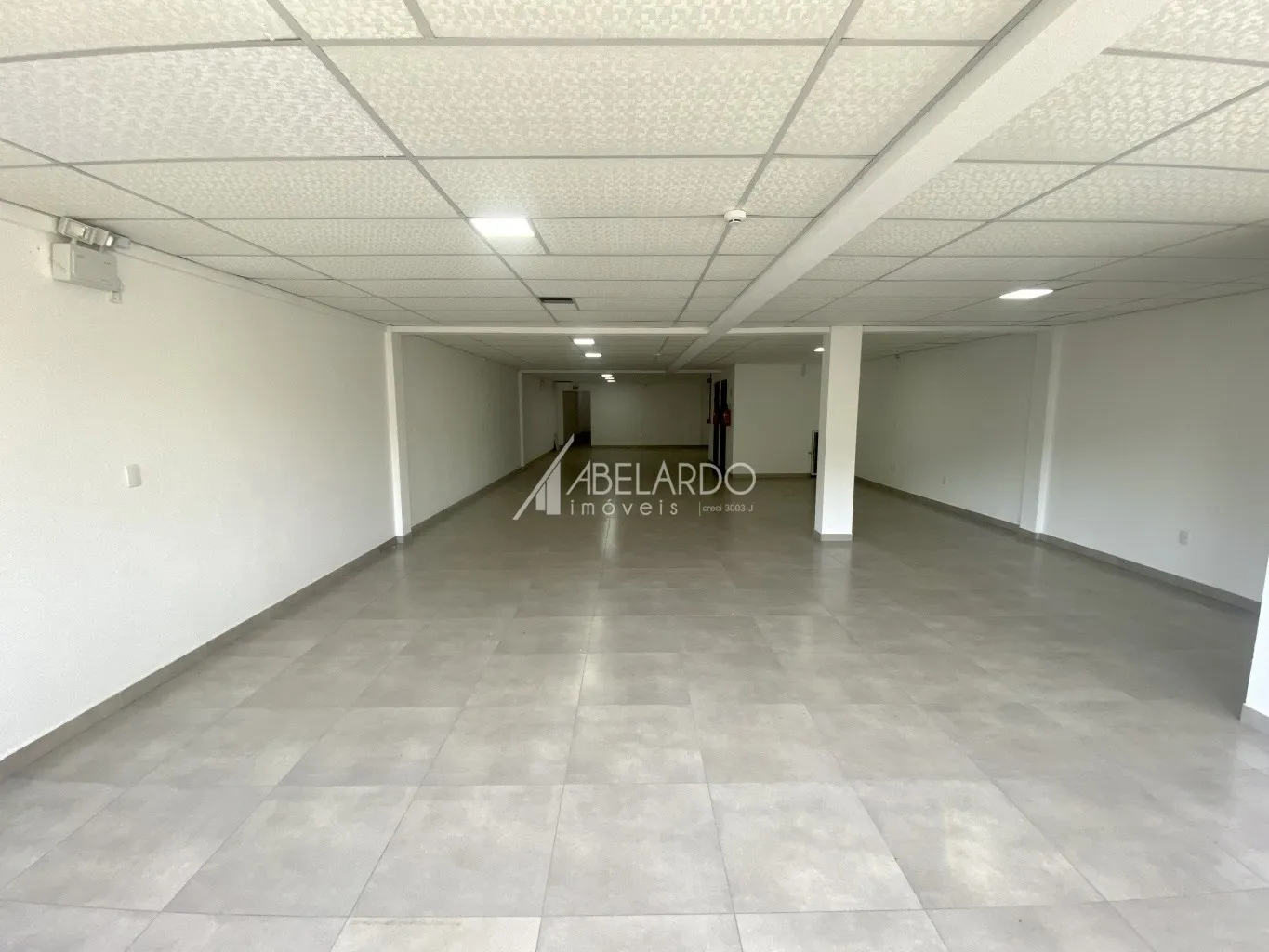 SALA COMERCIAL - GARCIA AMPLA — foto 4