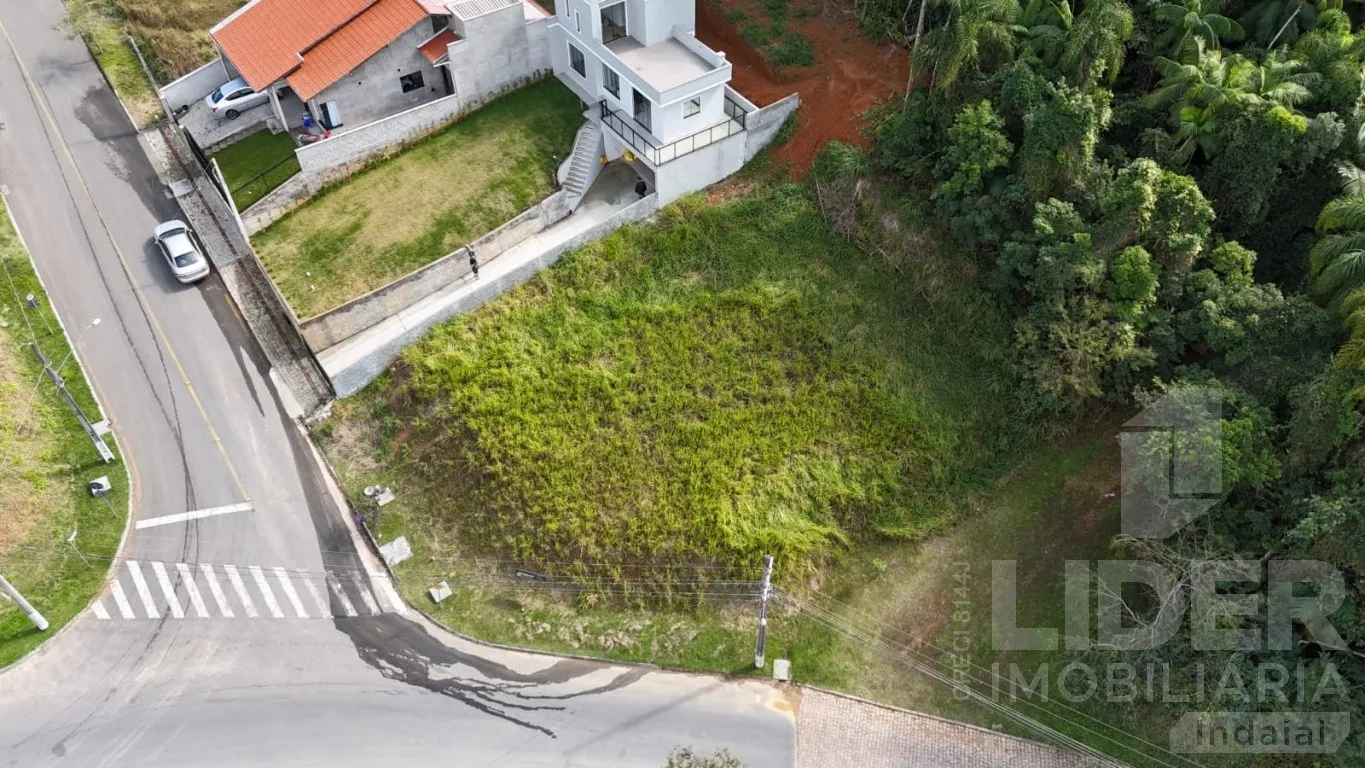 Terreno de esquina com 607,70m no bairro Encano - Indaial - foto 1