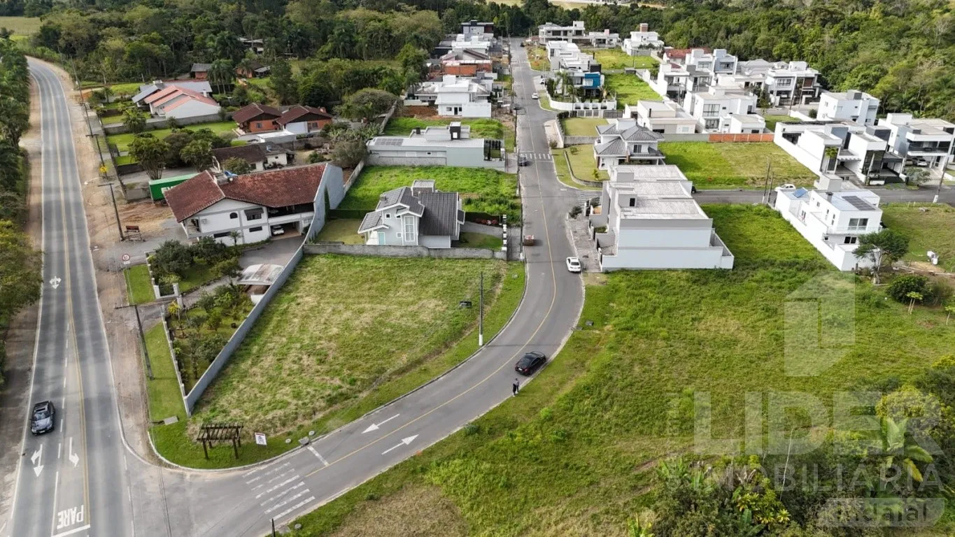 Terreno de esquina no Residencial Jardim Botânico com 1.067,51m em Timbó — foto 2
