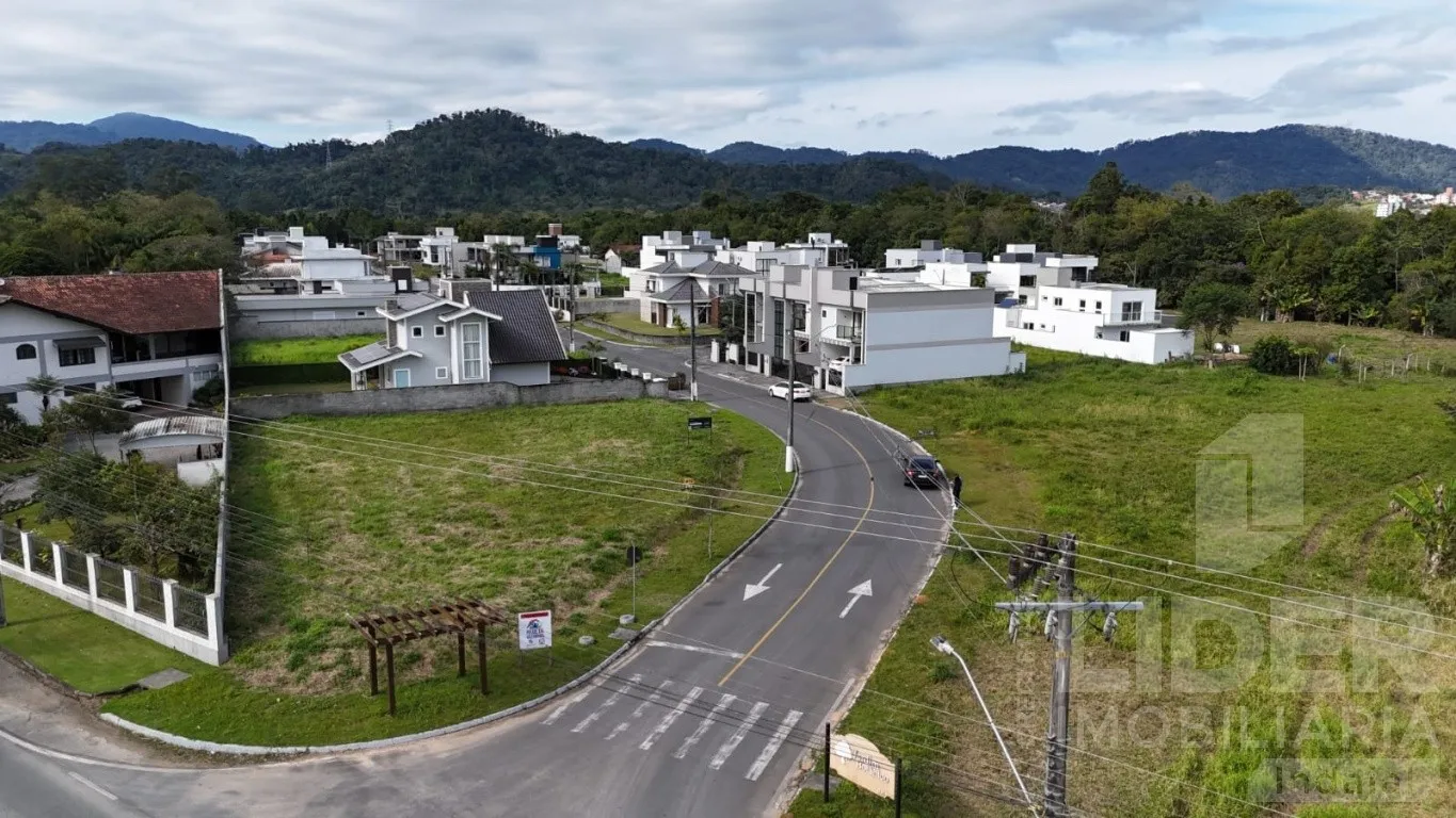 Terreno de esquina no Residencial Jardim Botânico com 1.067,51m em Timbó — foto 4