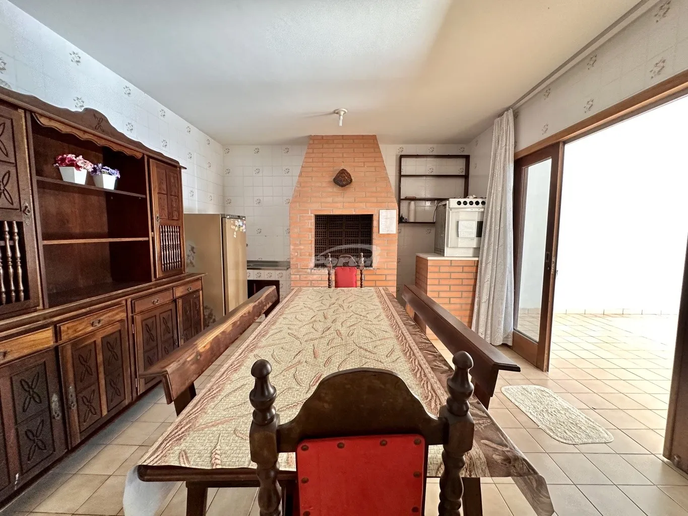 Casa com 3 dormitórios, sendo 1 suíte, piscina a 500 metros do mar no centro de Balneário Piçarras/SC (Cód. 21863) — foto 4
