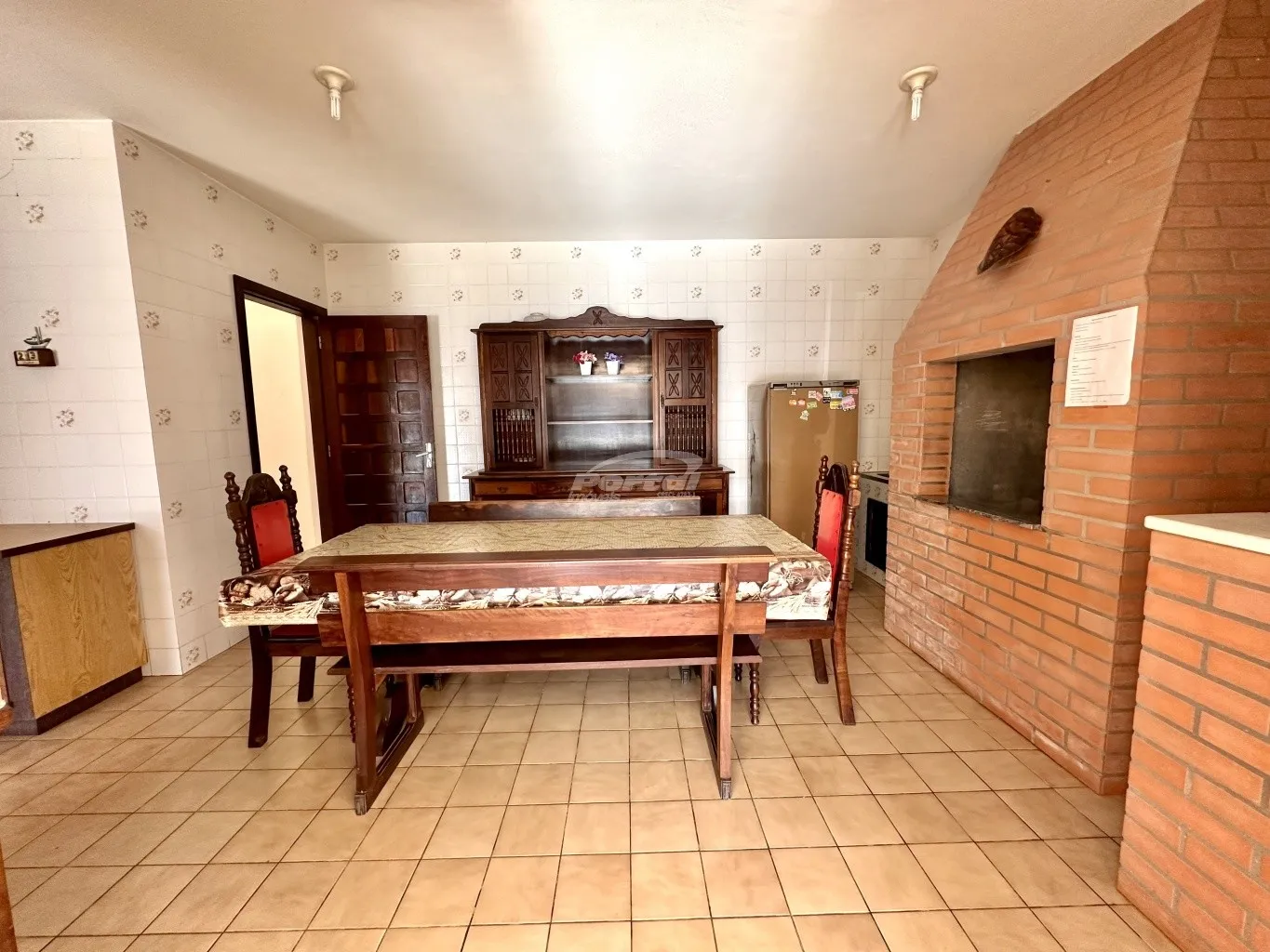 Casa com 3 dormitórios, sendo 1 suíte, piscina a 500 metros do mar no centro de Balneário Piçarras/SC (Cód. 21863) — foto 5