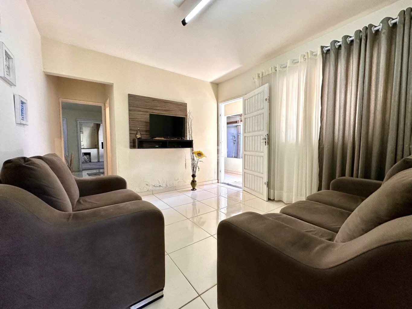 Casa com 5 dormitórios, a 500 metros do mar no bairro Itacolomi em Balneário Piçarras/SC (Cód. 21875) — foto 4