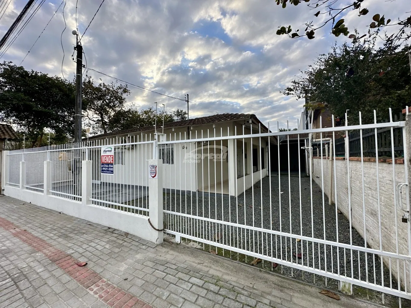 Casa com 5 dormitórios, a 500 metros do mar no bairro Itacolomi em Balneário Piçarras/SC (Cód. 21875) — foto 2
