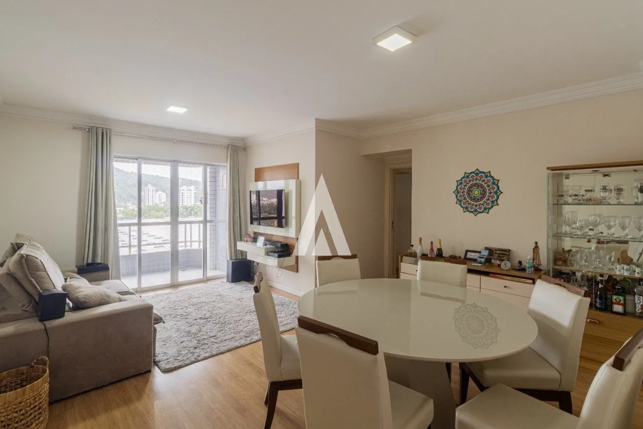 Apartamento com 1 suíte mais 3 quartos à venda no bairro América em Joinville - SC por R$ 860.000,00. — foto 2