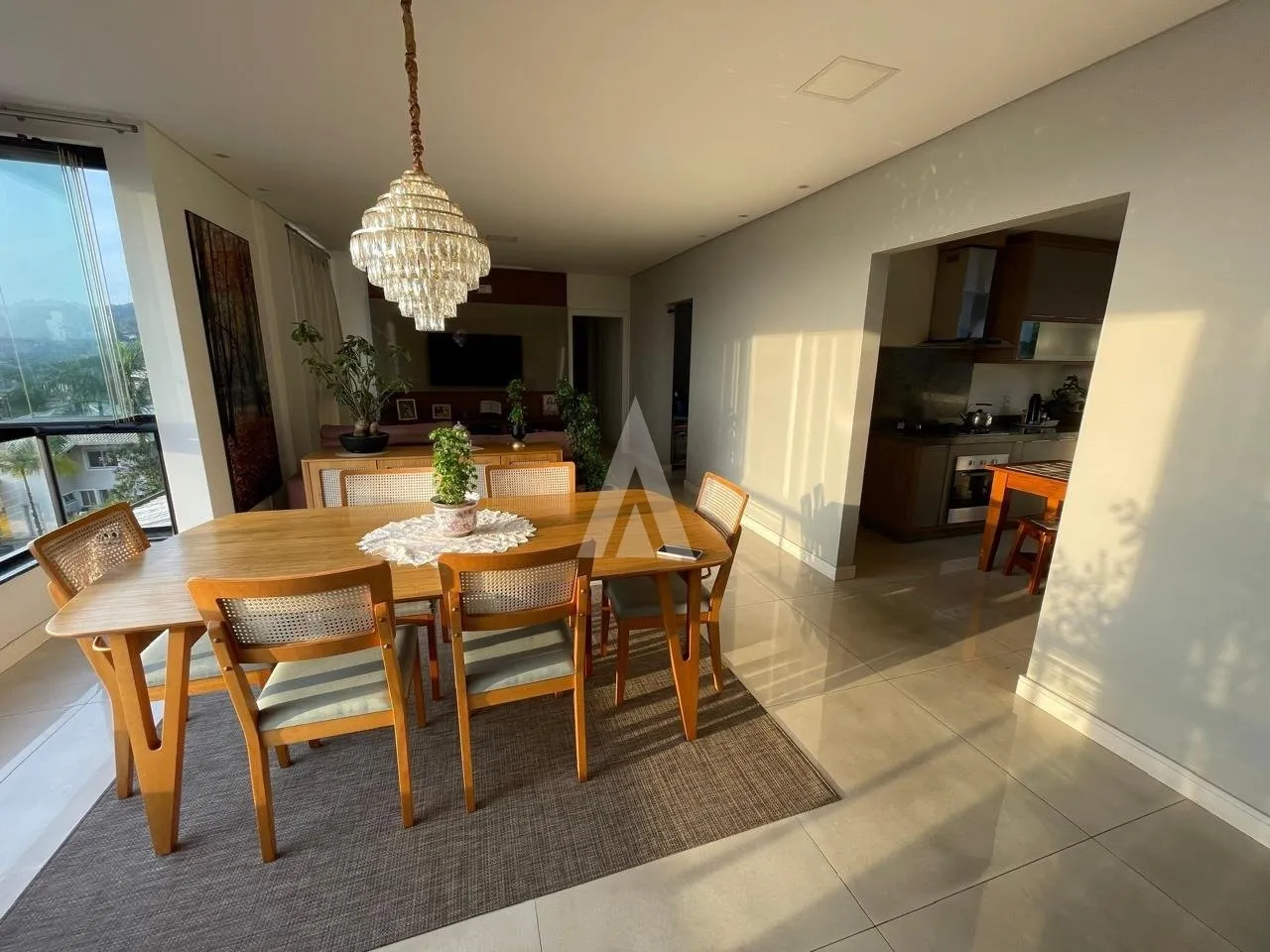 Apartamento com 3 suítes à venda no bairro Saguaçu em Joinville - SC por R$ 1.150.000,00. — foto 3