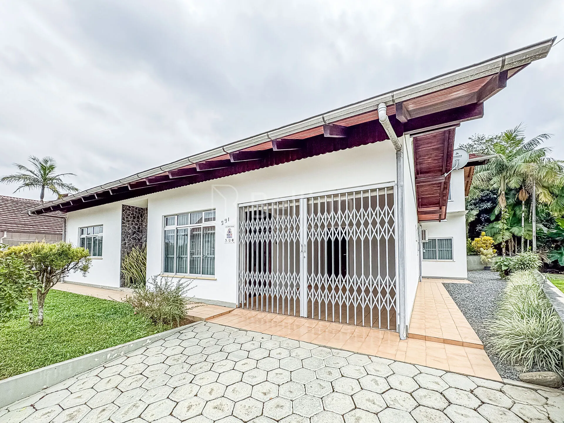 Casa à Venda no Centro de Rio dos Cedros! — foto 4