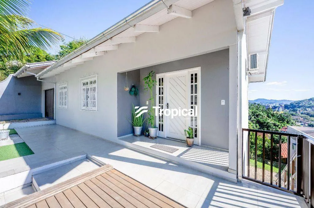 Casa · à venda · 3 quartos · 111m² · Vorstadt, Blumenau