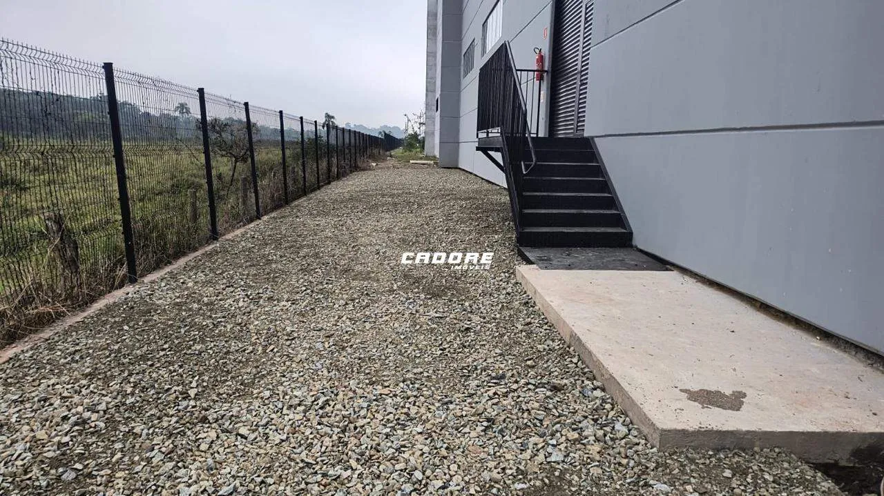 Galpão com aproximadamente 1.291,08m para locação em Navegantes I Cadore Imóveis — foto 6