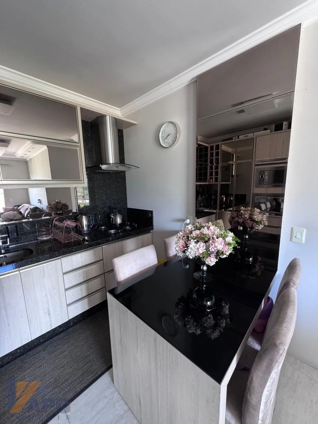 Apartamento mobiliado com 2 quartos em Indaial. — foto 4