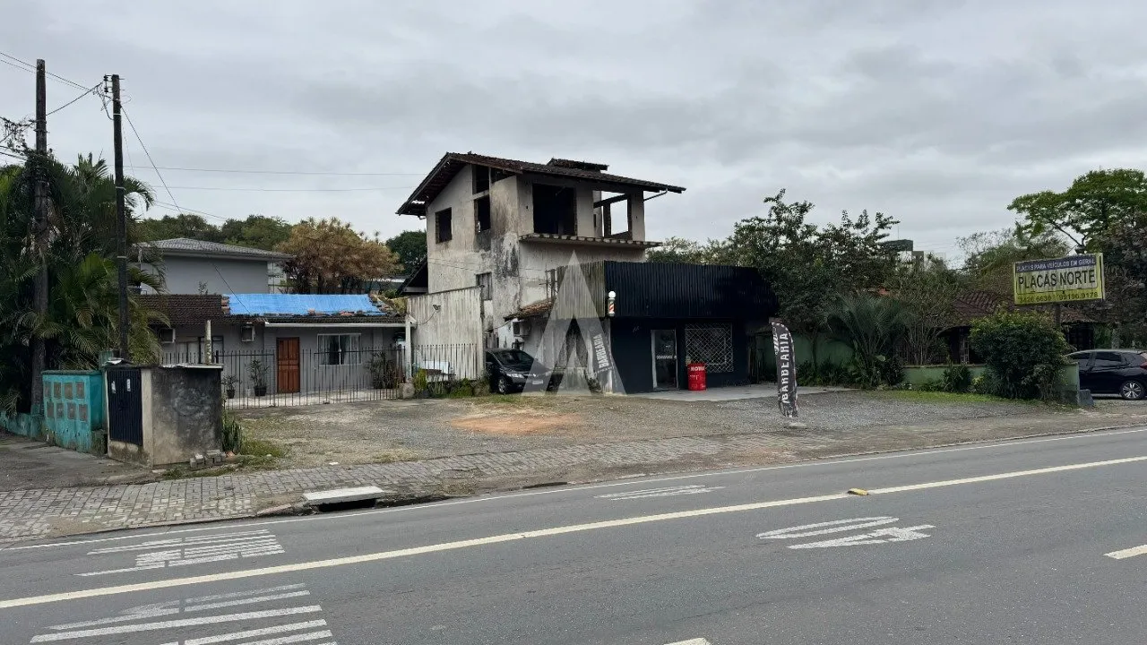Terreno residencial ou comercial com 725,00m à venda no bairro Floresta em Joinville - SC por R$1.500.000,00. — foto 3