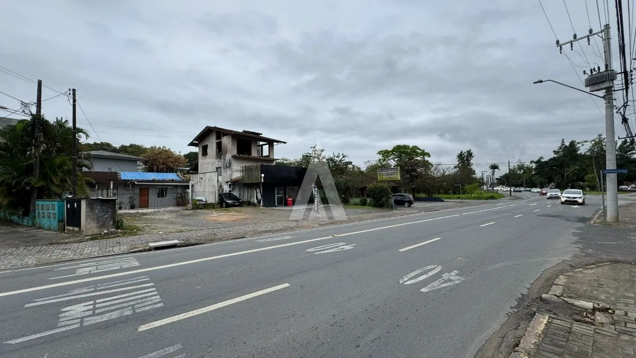 Terreno residencial ou comercial com 725,00m à venda no bairro Floresta em Joinville - SC por R$1.500.000,00. — foto 4