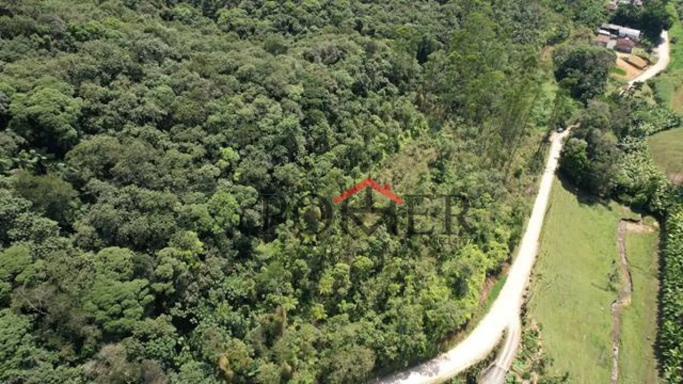 Excelente terreno com 13.669,00 m, a 200 metros da rodovia que liga Blumenau a Pomerode. — foto 2