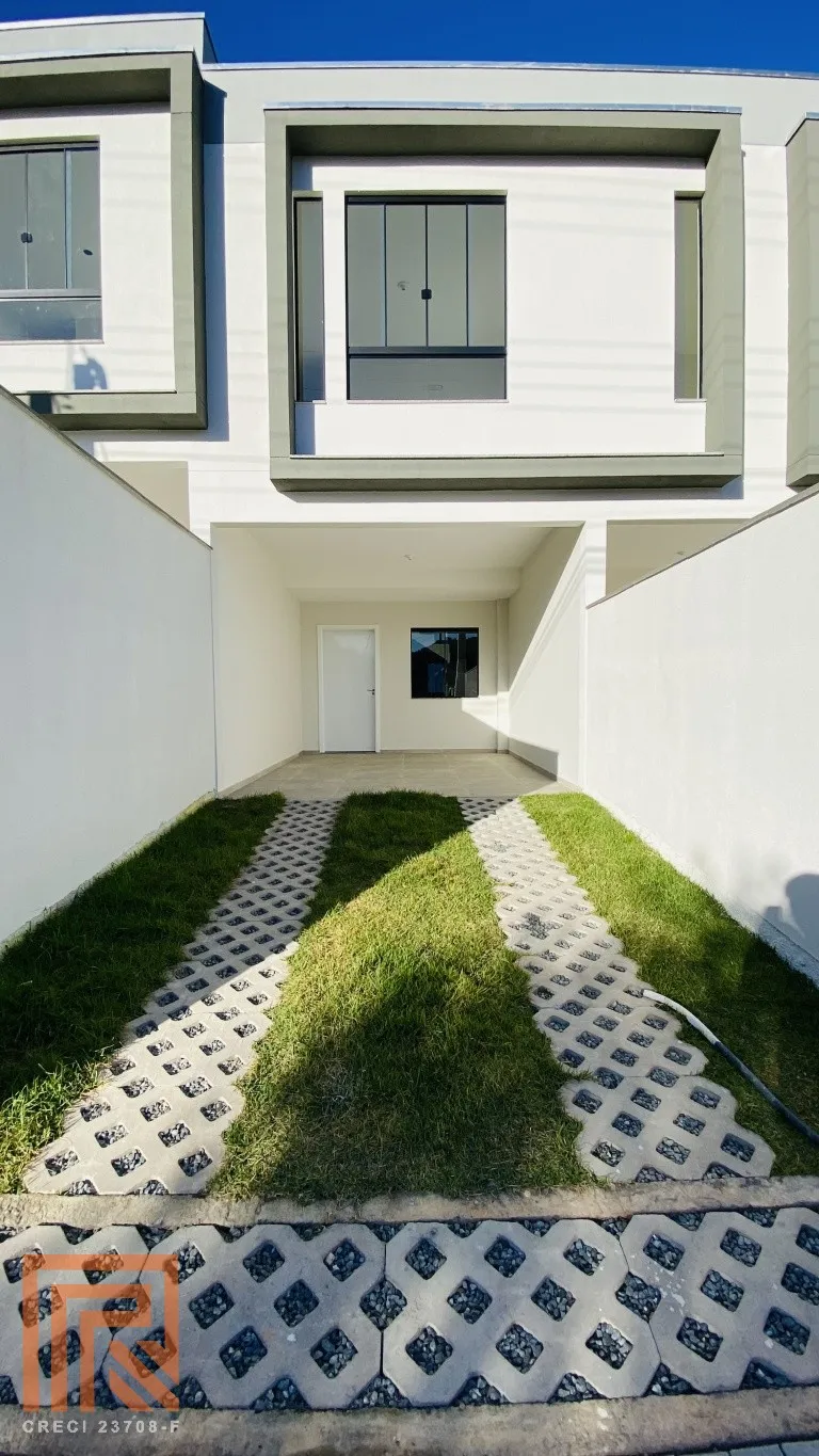 Sobrado com 3 dormitórios sendo 1 suíte e 2 vagas de garagem! — foto 2