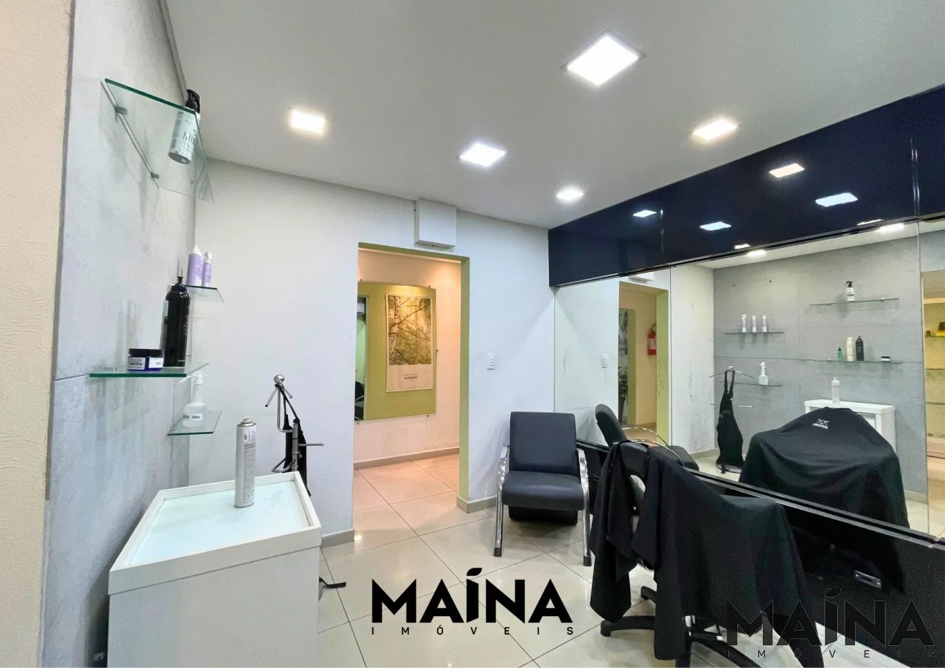 Prédio Comercial à Venda no Victor Konder - Estrutura completa para seu negócio e investimento! — foto 7