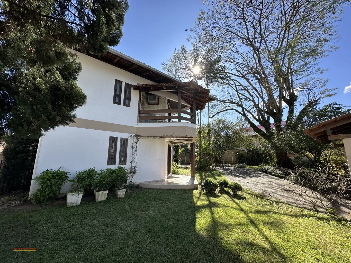 Casa ampla no Bairro Vorstard em Blumenau com 3 dormitórios sendo 1 suíte master! — foto 3