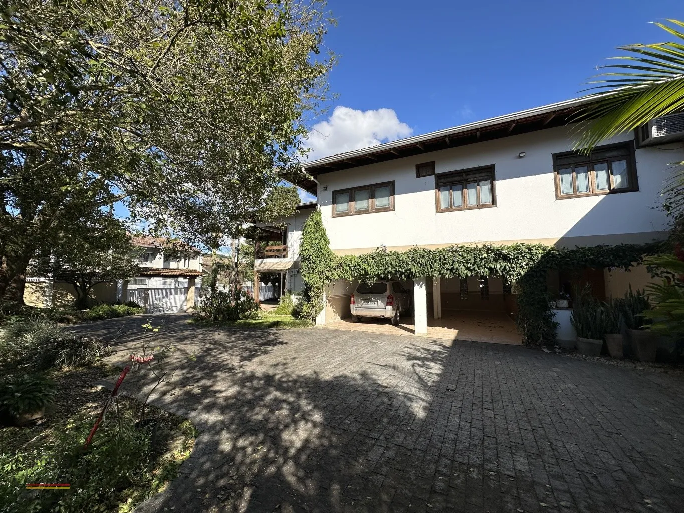 Casa ampla no Bairro Vorstard em Blumenau com 3 dormitórios sendo 1 suíte master! — foto 6