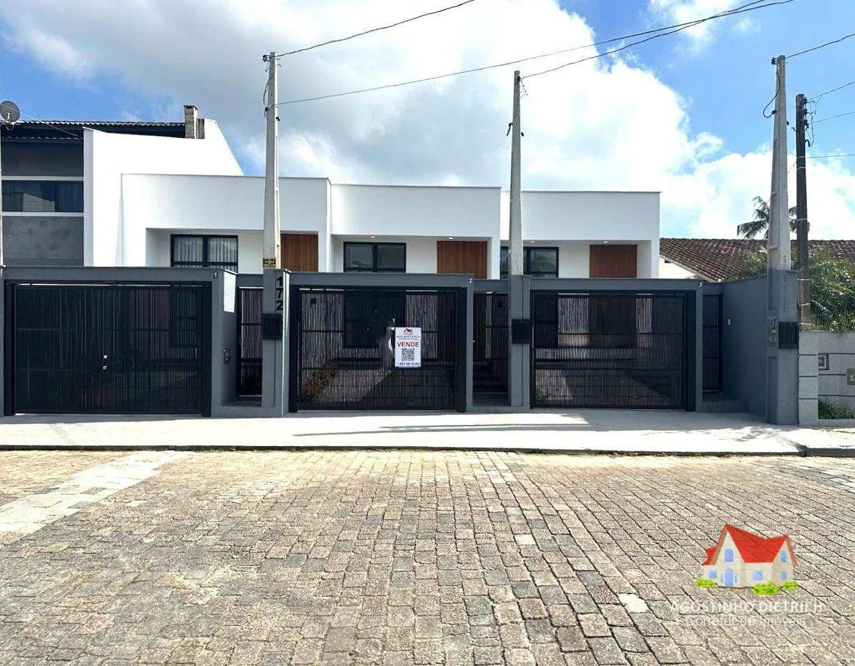 Casas Geminadas Terreas C/02 Quartos C/Suite + Vaga de Garagem + Espaco aos Fundos C/Churrasqueira No Bairro Iririu! — foto 6