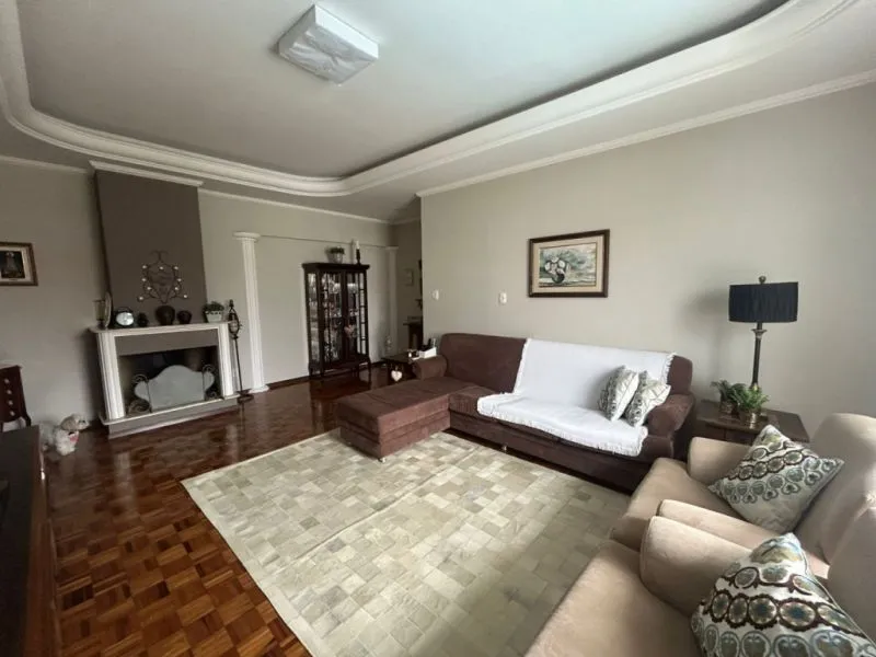 Casa com 3 dormitórios , mobiliada e piscina. Excelente casa no centro de Gaspar/SC. — foto 4