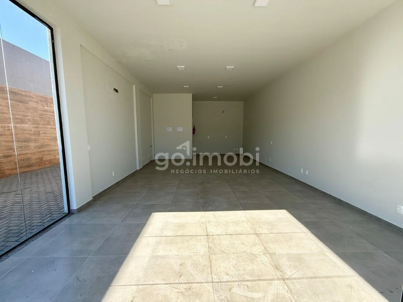 Sala comercial em ótima localização no Bairro Carijós em Indaial — foto 4
