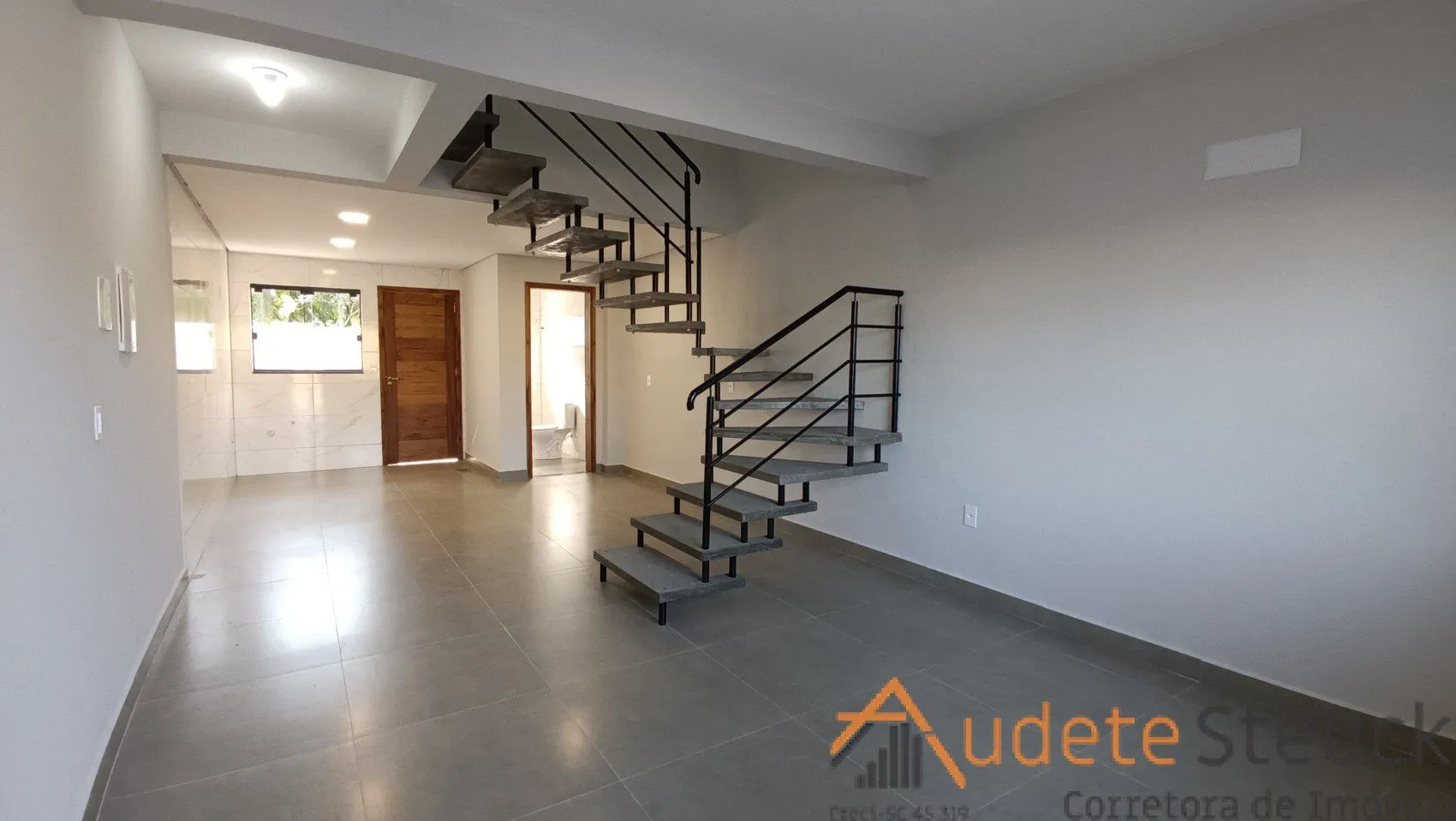 Sobrado à Venda no Bairro Itoupavazinha - Blumenau/SC — foto 7