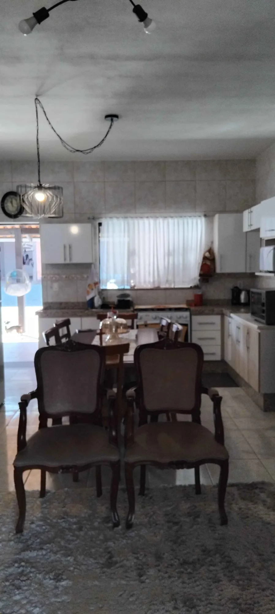 2 casas com 3 e 2 dormitórios com ampla área verde e salões de festas. — foto 4