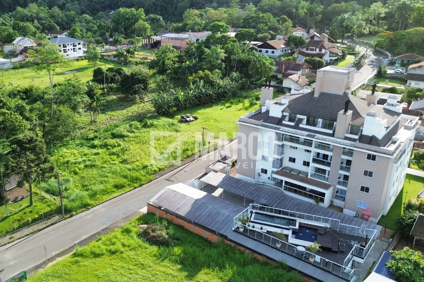 Apartamento 2 Quartos com Suíte no Centro de Pomerode — foto 3