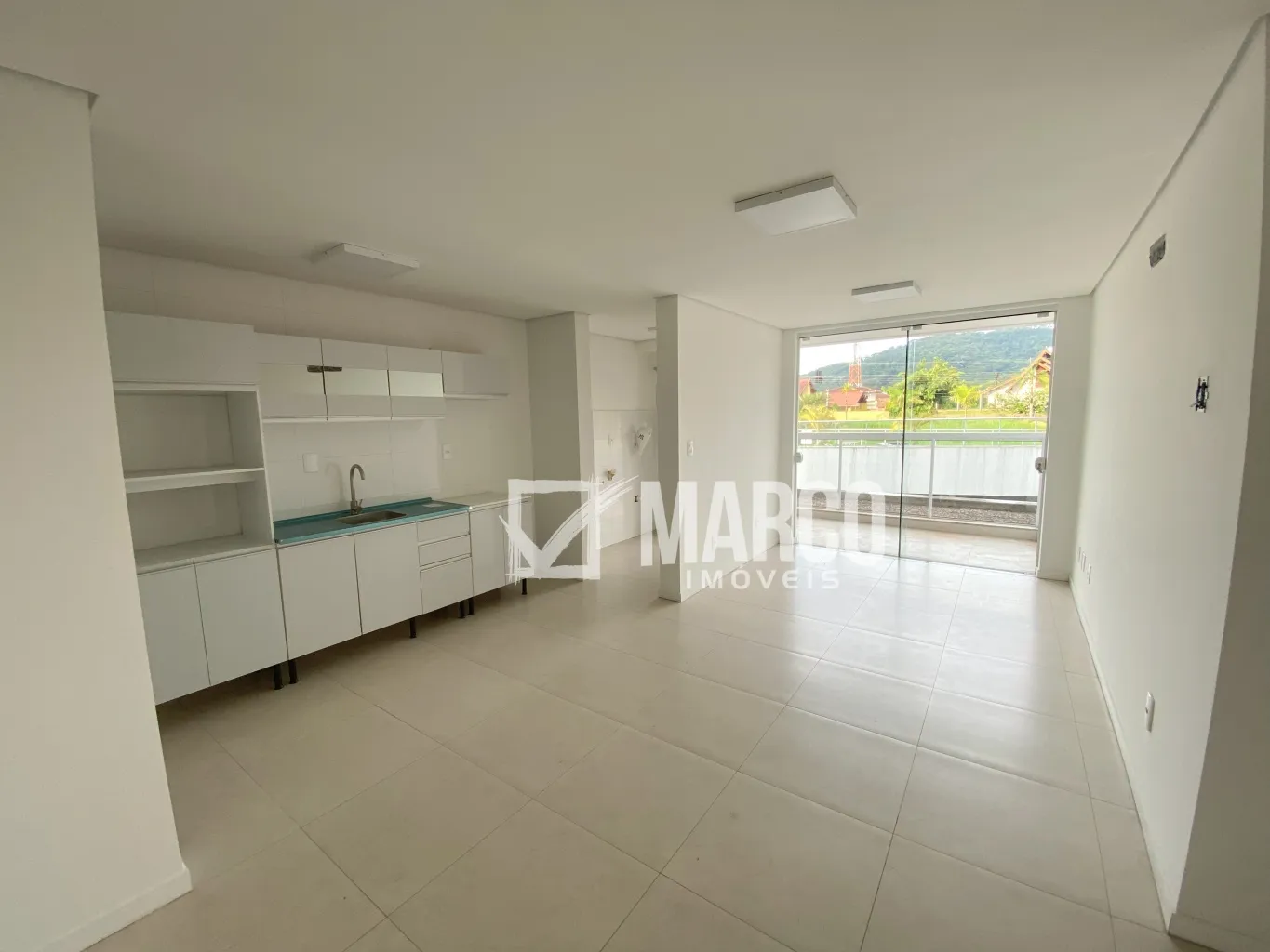 Apartamento 2 Quartos com Suíte no Centro de Pomerode — foto 4