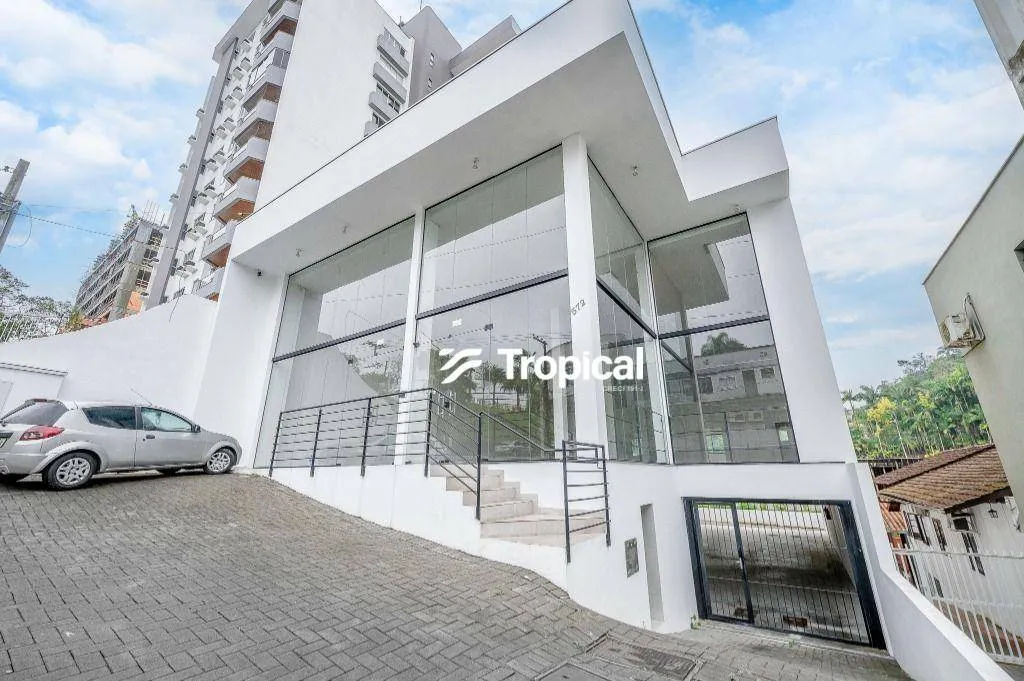 Prédio para alugar, 300 m por R$ 18.136,00/mês - Vila Nova - Blumenau/SC - foto 1