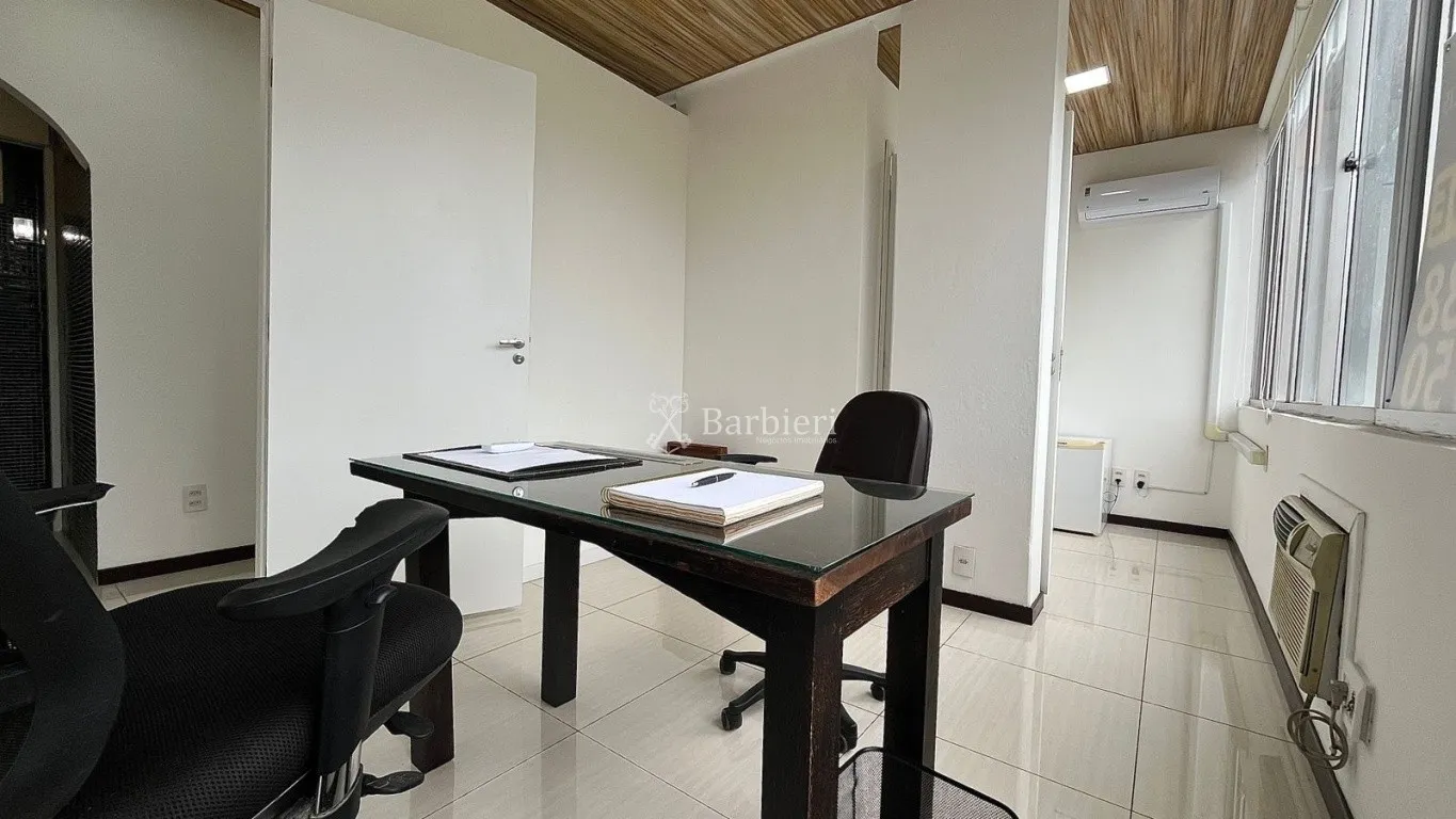 Sala comercial na rua XV de Novembro em Blumenau/SC — foto 4