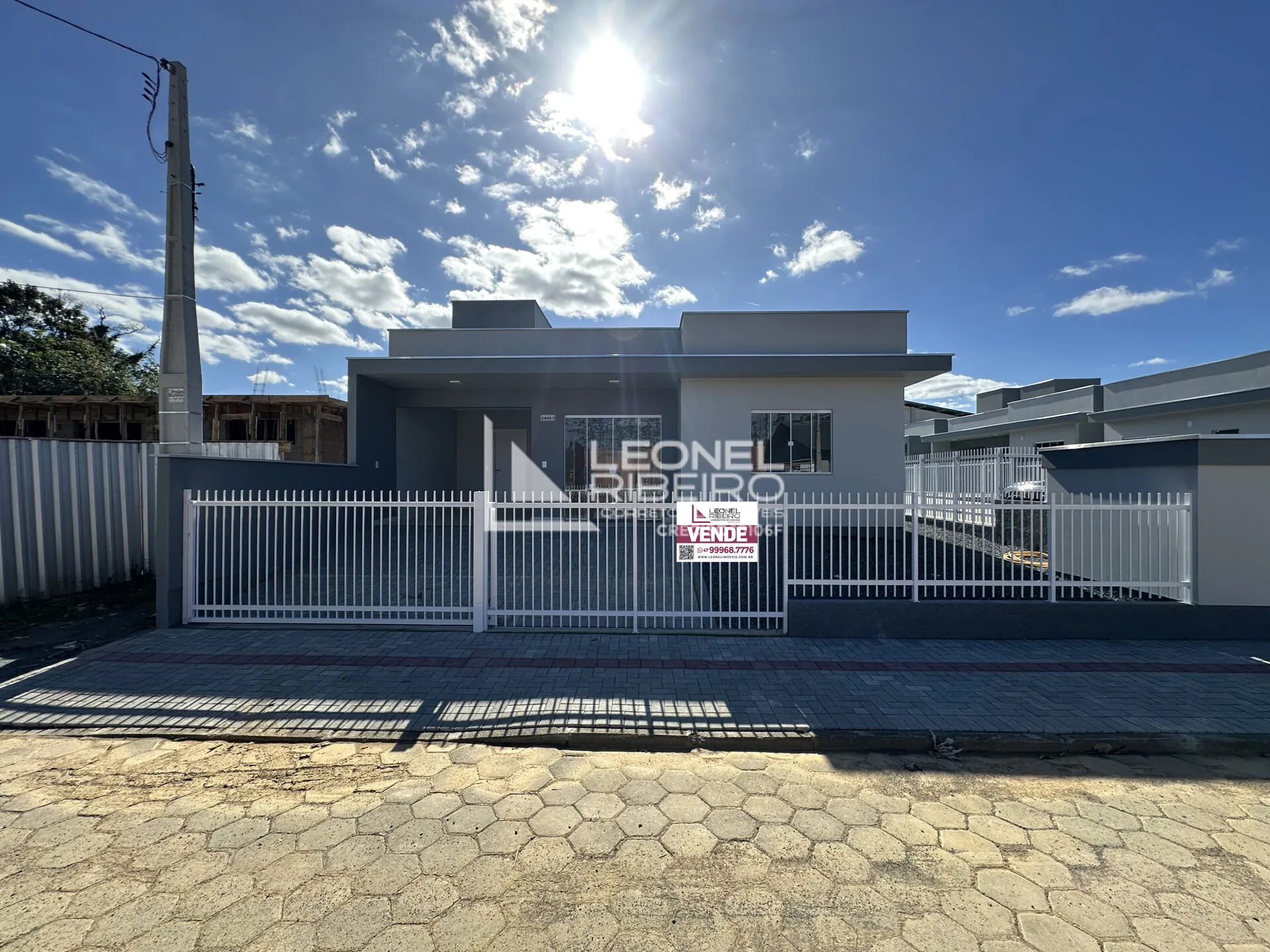 Casa com 2 dormitórios à venda, 70,50 m no bairro Divinéia em Rio dos Cedros/SC - foto 1